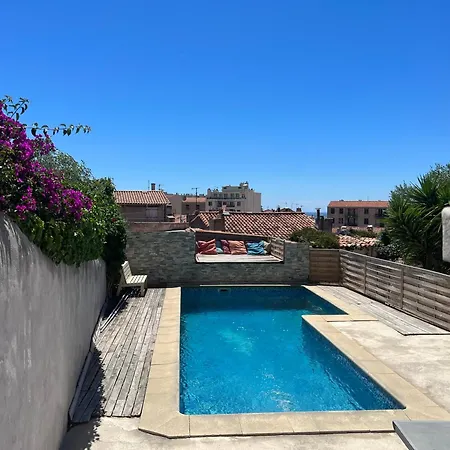 Bon Sejour Au Soleil * Marseille